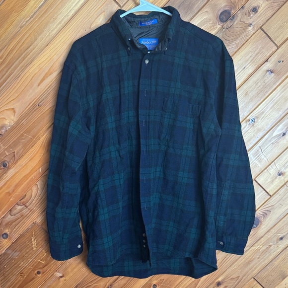 Pendleton Fireside Black and Green Plaid Casual Button Down Shirt Size Large - Picture 1 of 6